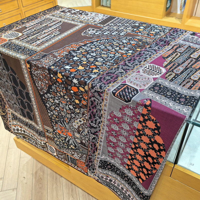 Shawl Wrap Winter - 2 Faced Print Silk Wool Scarf